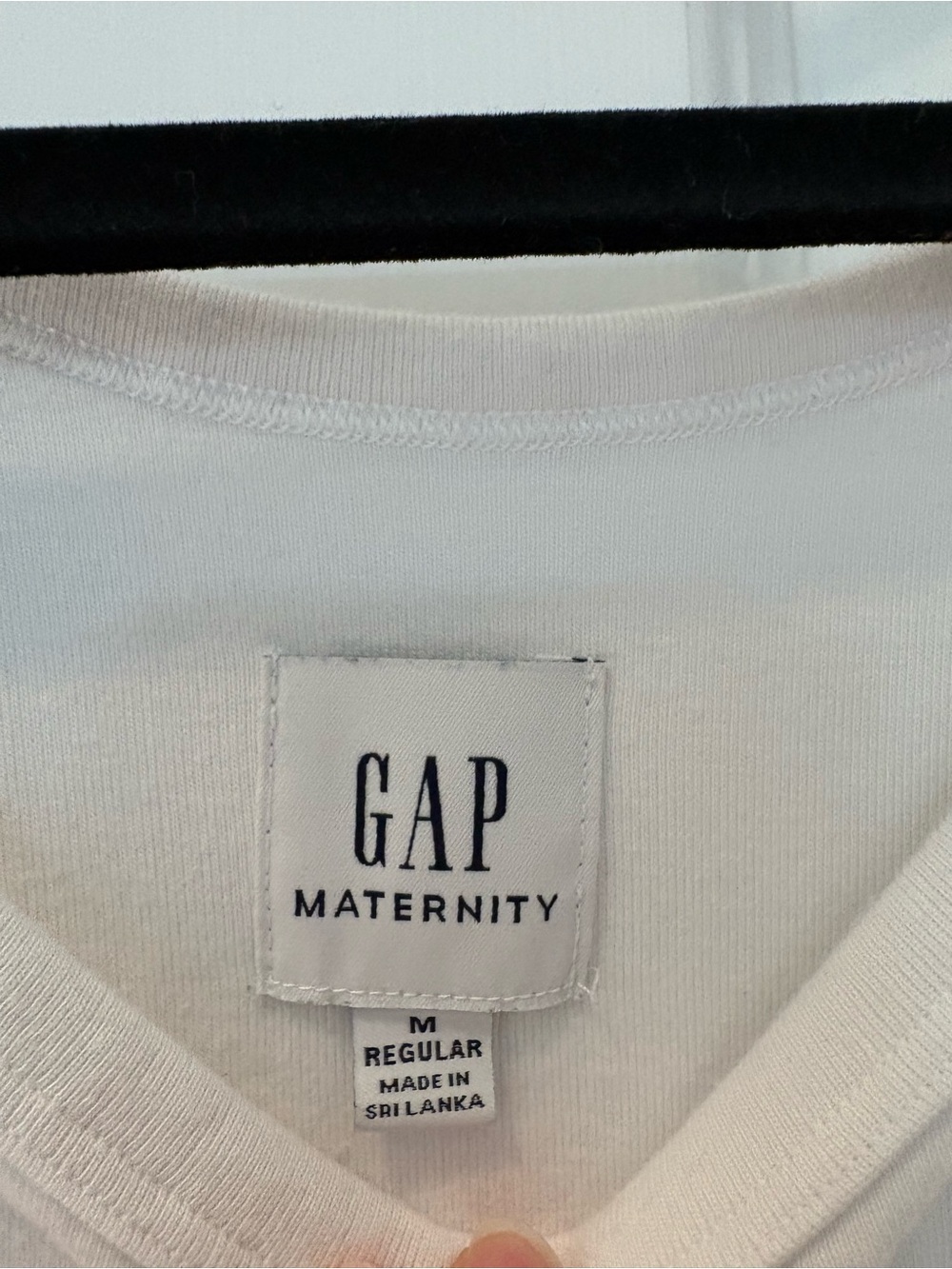 GAP Maternity Bundle - Tanks & Tee - Picture 7 of 7
